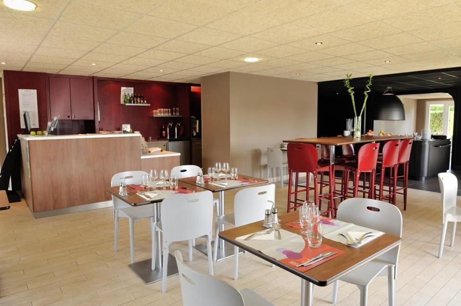 Premiere Classe Montelimar Nord - A7 Sortie 17 Les Tourrettes Buitenkant foto